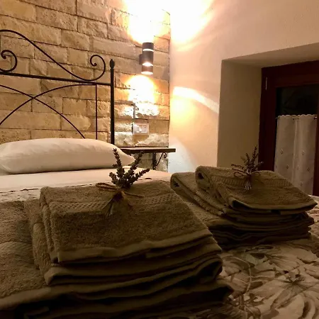 Apartman La Baita Delle Rocche *
